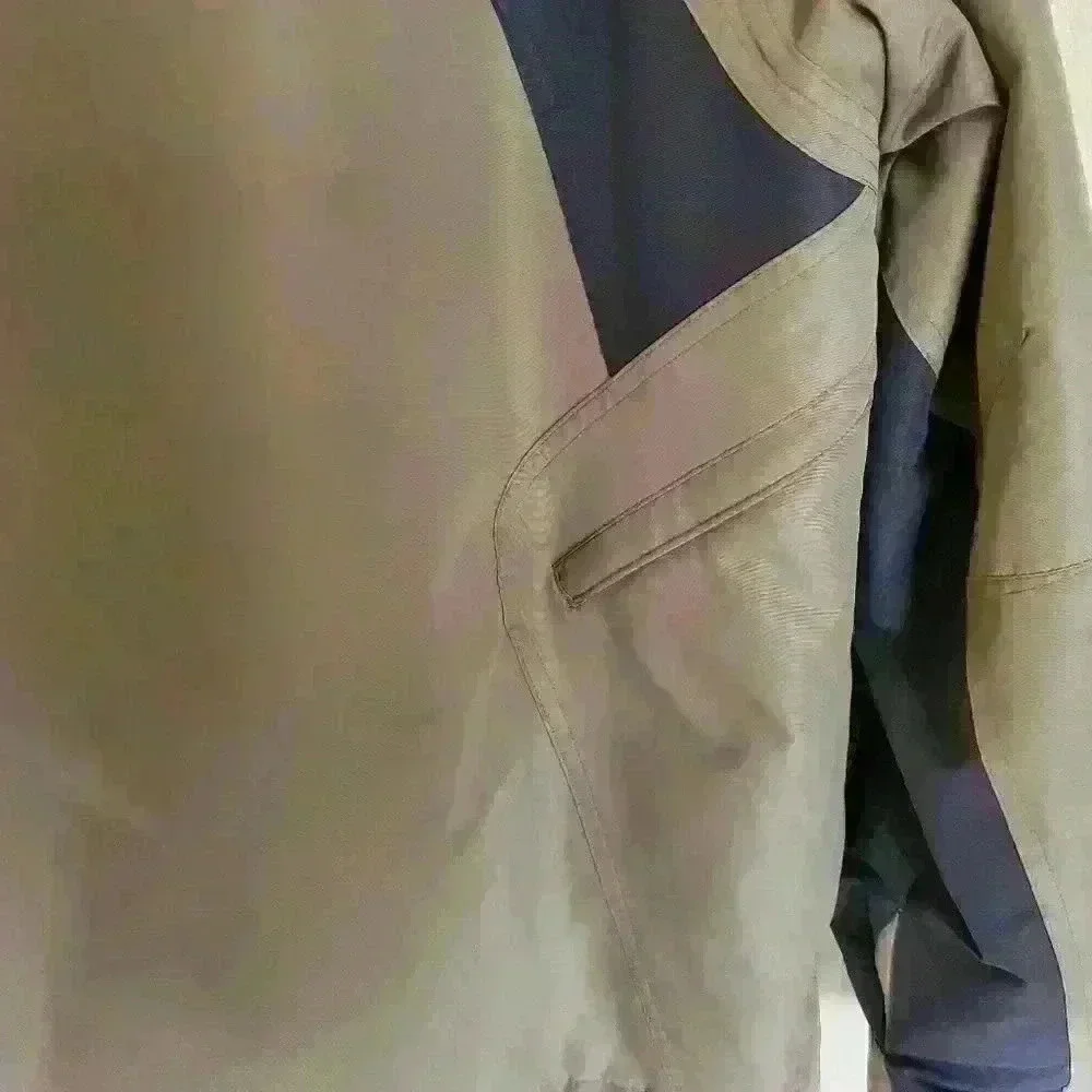 Gerry Men's Grey Insulated Jacket Snap Button & Zip Front & Side Pocket Size L
